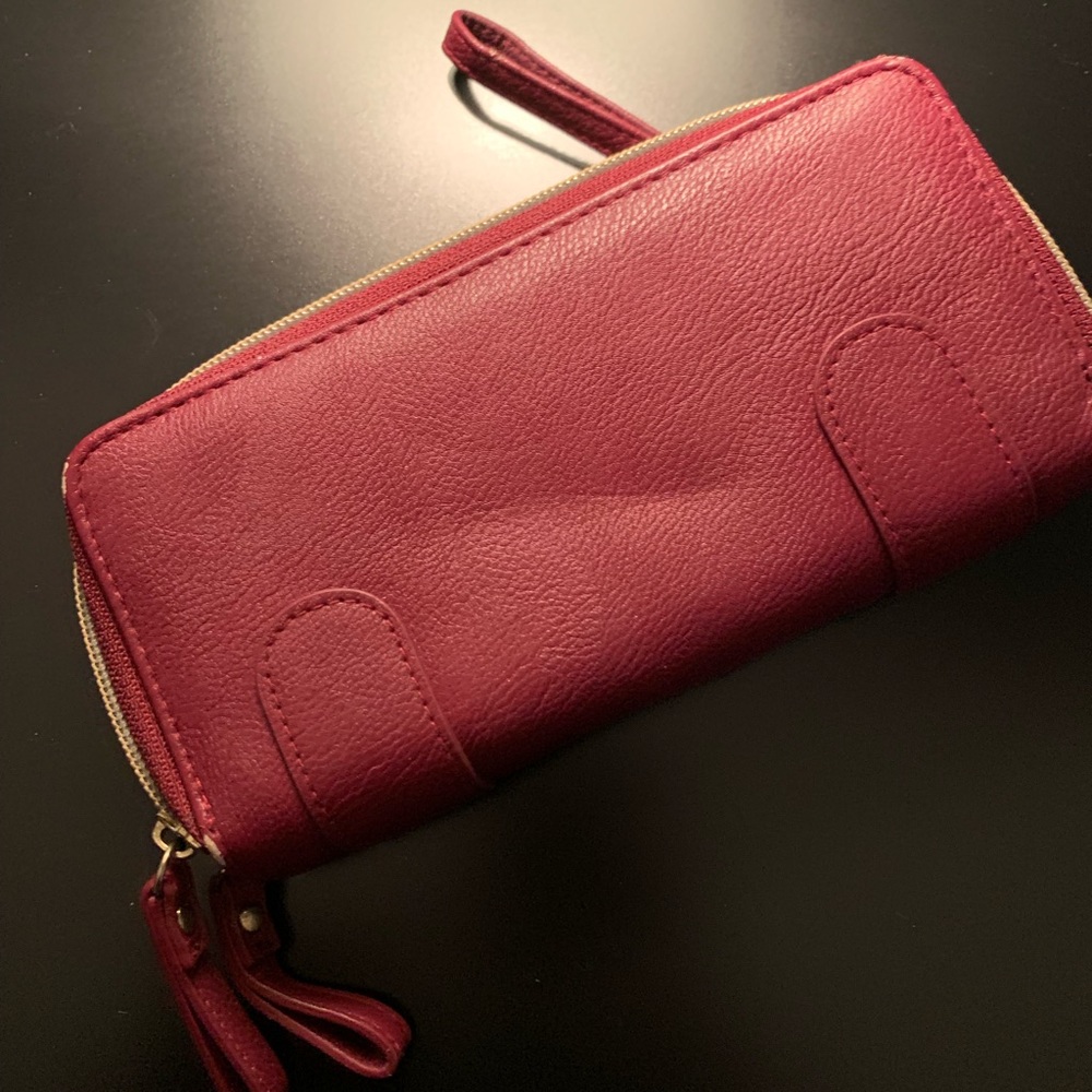 Raspberry Wallet - Picture 4 of 4